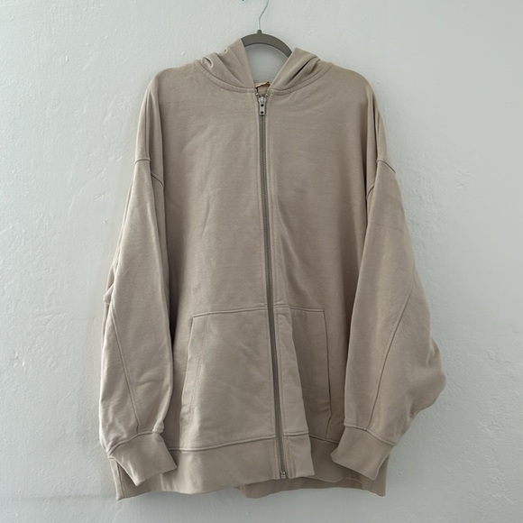 NWT oversized sweatshirt jacket - Picture 2 of 5